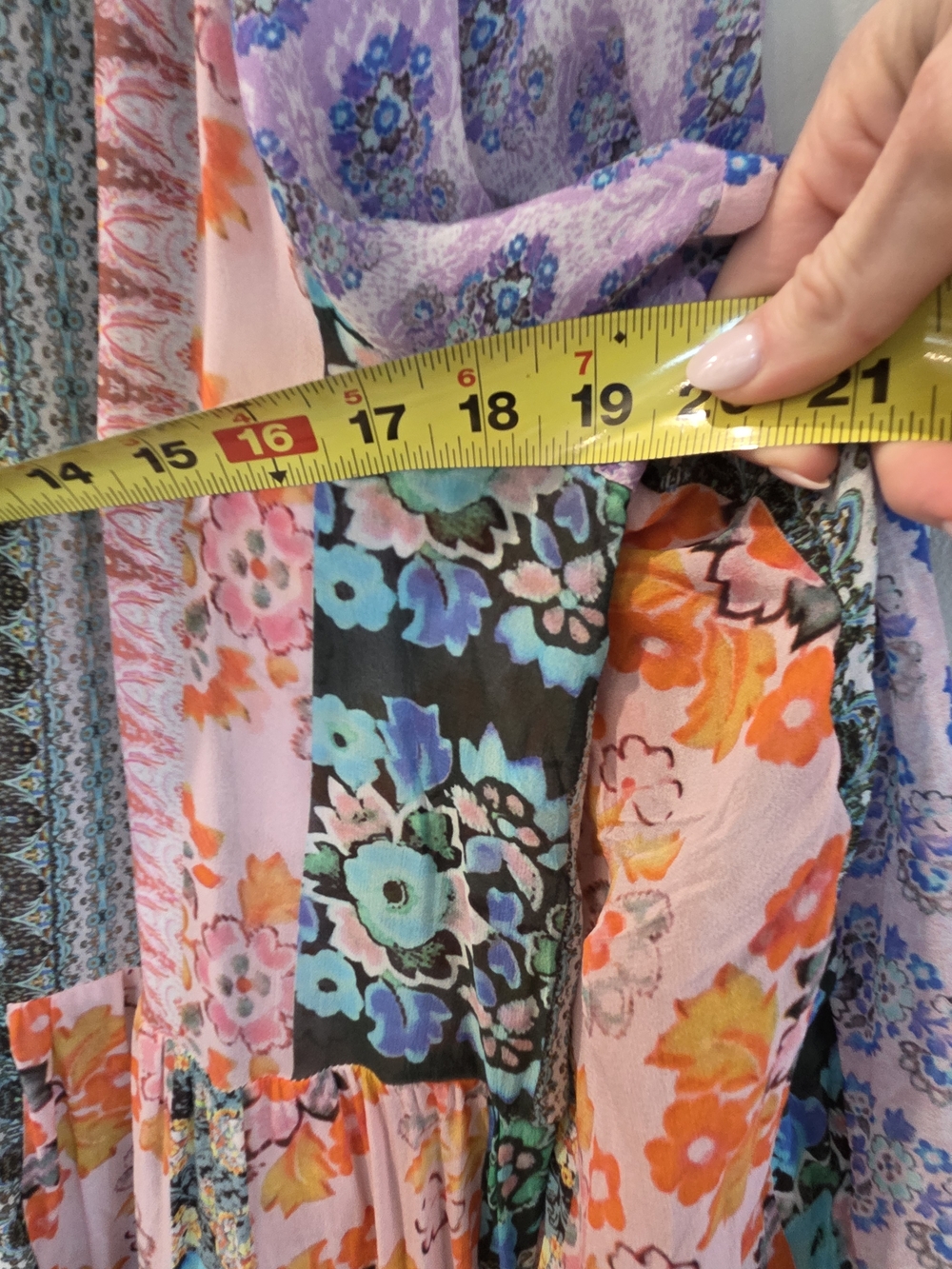 Anthropologie Maureen Patchwork Floral Babydoll Tunic Blouse Size Large - Picture 7 of 9